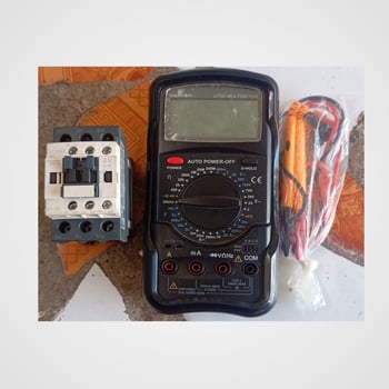 Multimètre et contacteur électrique, prix abordables et négociables