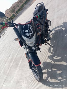 Moto Honda 125 cc, garantie complète incluse, état neuf