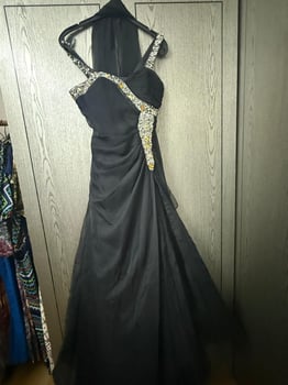 Robes de soirée/mariage taille 36/38 à prix imbattable