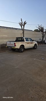 Toyota Hilux Double Cabine 90km, Moteur en Bon État