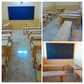 Vend des tables et chaises pour les cours soutien