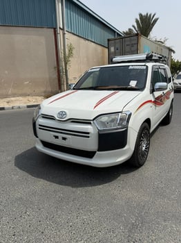 Toyota Probox 2017, essence, climatisation, négociable