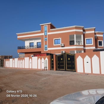 2 appartements R+1 avec parking à louer à Haramous