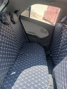 Kia Picanto 2016, essence, boîte automatique, économique pour la ville