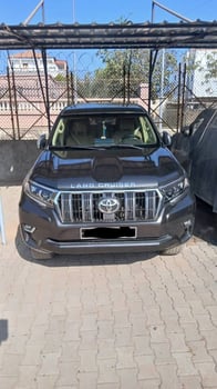 TOYOTA PRADO AUTOMATIQUE - HYUNDAI CRETA 2019- KIA SPORTAGE 2012