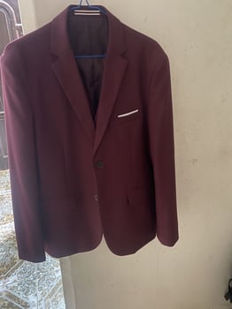 Costumes 3 pièces Bordeaux et Blanc, Tailles 3XL et 34, neufs et intactes