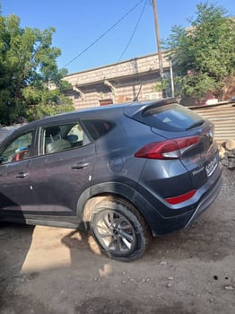 Hyundai Tucson à louer, boîte automatique, diesel, confort moderne