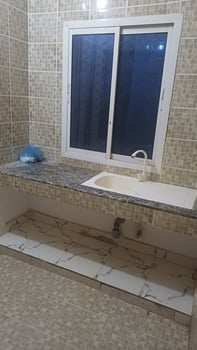 Appartement F3 avec balcon et terrasse à louer à Balbala PK12