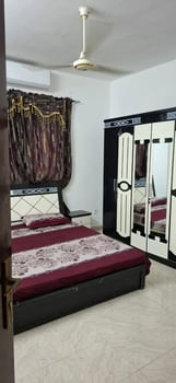 Appartement meublé F4 avec balcon à Cité Daria