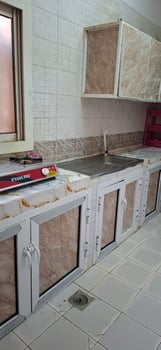 Appartement meublé F4 avec balcon à Cité Daria