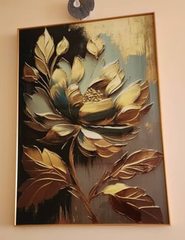 Salon Turc avec table basse et cadres décoratifs de qualité