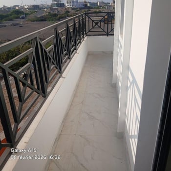 2 appartements R+1 avec parking à louer à Haramous