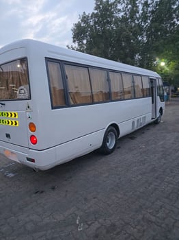 2 Mitsubishi Rosa 2017/2018, diesel, 35/25 places, manuelle