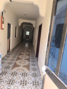 Maison F6 spacieuse avec terrasse à louer à Hodan4