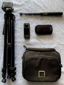 Caméra Insta360 X3 avec accessoires, 5,7K, étanche
