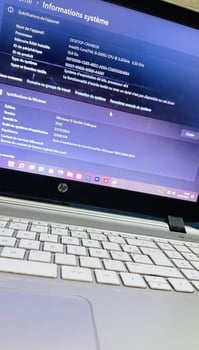 HP Core i5 2.20GHz, 12 Go RAM, Windows 11 - 64 bits