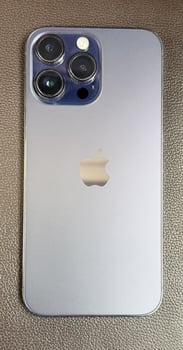 iPhone 14 Pro Max 256 Go, Violet intense, Excellent état