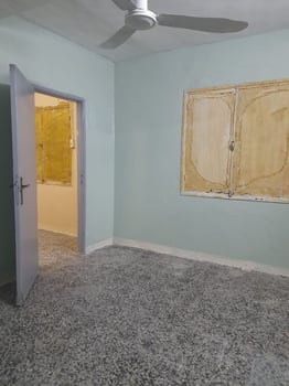 Locaux commerciaux au centre-ville, idéal pour société ou entreprise