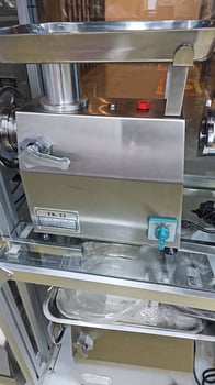 Machine pour la viande hachée