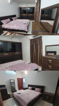 Ensemble de chambre usé en bon état avec matelas médical