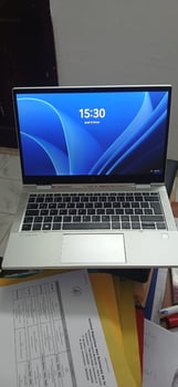 PC HP i5, écran tactile pliable, 4 mois d\'utilisation