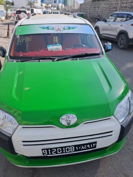 Toyota Probox 2019, essence, comme neuve, prix négociable