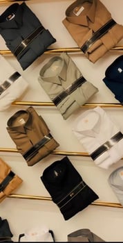 Khamiis pour homme disponibles