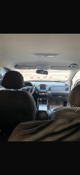 TOYOTA HILUX 2018 AUTOMATIQUE, & LANDCRUISER PRADO 2021 & HYUNDAI TUCSON 2015 excellent état