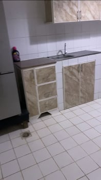 Appartement F3 meublé avec vue imprenable, résidence sécurisée à PK13