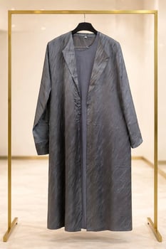 Abaya Dubai chic et élégante édition limitée