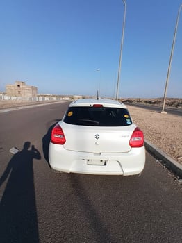 Suzuki Swift 2019, automatique, essence, fiable et économique