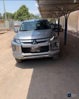 Mitsubishi L200 Sportero 2022, diesel, boîte automatique