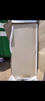 Portes MDF anti-chaleur avec cadre complet de haute qualité