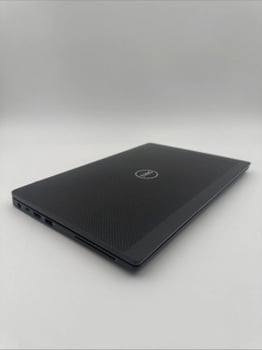 Laptop Dell Latitude core i7 32GB Ram 512 GB SSD de stockage offert avec chargeur