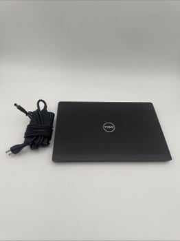 Laptop Dell Latitude core i7 32GB Ram 512 GB SSD de stockage offert avec chargeur