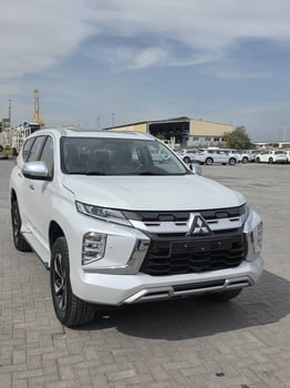 Mitsubishi P-Line03L SUV 4WD, année 2026, comme neuf