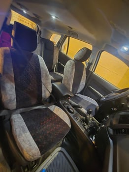 Ford Everest 2022 diesel, manuelle, bon état