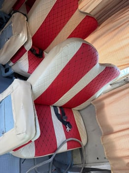 Bus Mitsubishi Rosa 2018 diesel 30 places, manuelle, jusqu\'au port