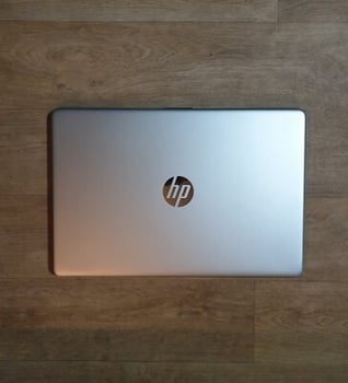 HP i5 - 8Go RAM, SSD 1To - Windows 11 Pro - Comme Neuf