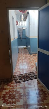 Maison F3 avec titre foncier à Q7BIS, prix négociable