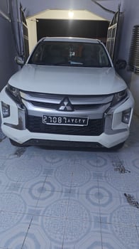 Mitsubishi L200 2020, bon état, propre, bien entretenu