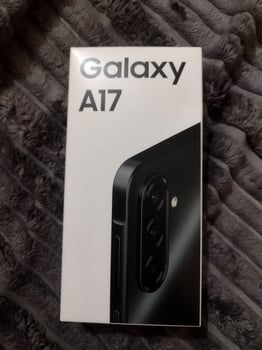 Samsung Galaxy A17 tout neuf, boîtier inclus