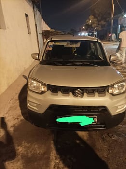 Suzuki Spresso Gris, Manuelle, 40 000 km, Entretien Chez SVAMC