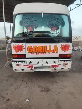 Mitsubishi Rosa 30 places, diesel, excellent état, idéal transport scolaire ou entreprise