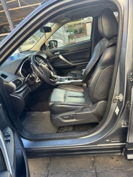 Mitsubishi Eclipse Cross 2021, transmission automatique, excellent état