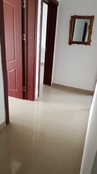 Appartement F4 meublé avec balcon à PK12 Cité Hamdani