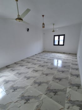 Maison F4 de standing à louer à Nagad