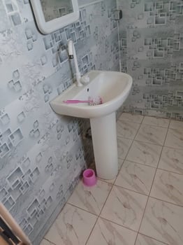 Appartement F4 neuf avec cour à Balbala Cheikh Moussa