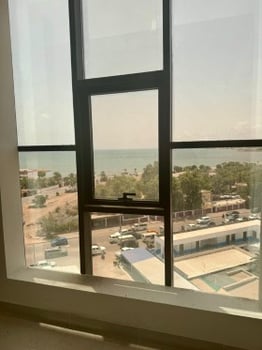 Immeuble R+7 mixte appartements bureaux et commerces