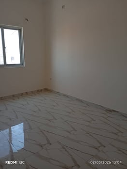 Appartement F3 à louer Salines Ouest 2e étage et magasin au rez-de-chaussée